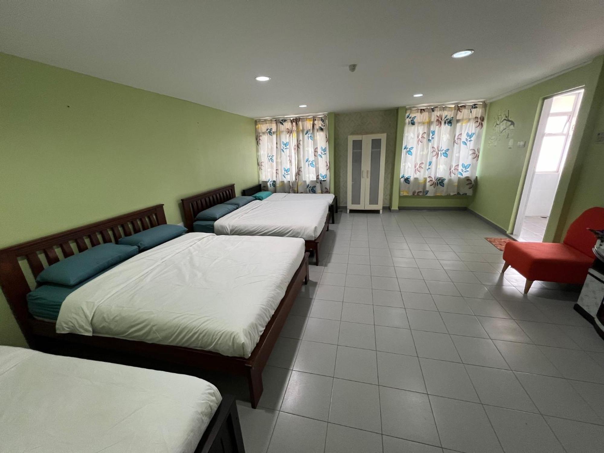 Hotel M Straits