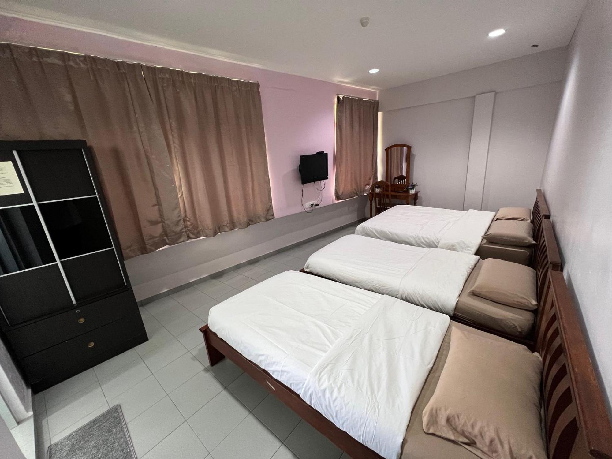 M Straits Hotel